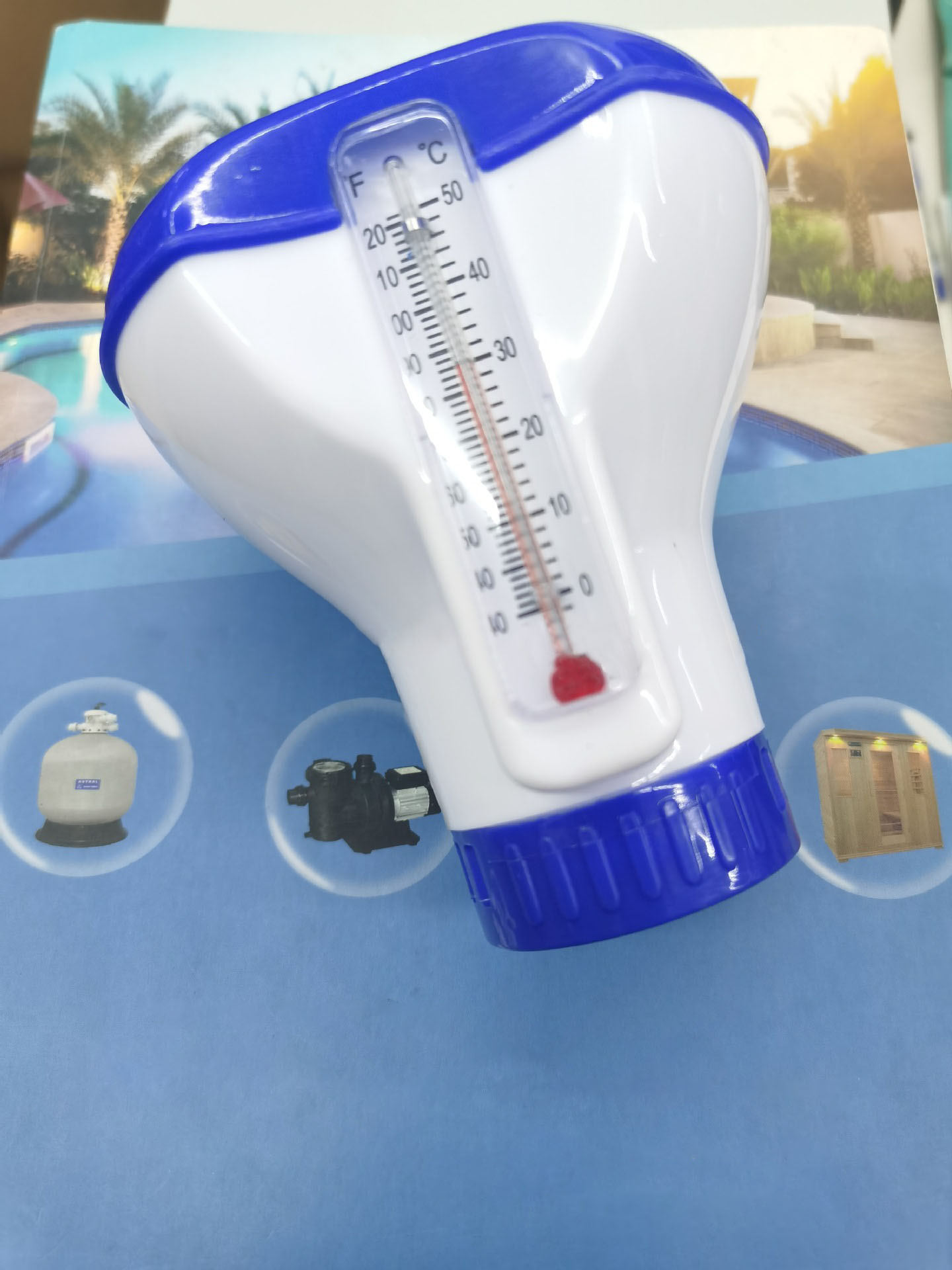 Swimming Pool Chemical Cleaning Accessories Piscina Alberca Tablet Floater Chlorine Tablet Dispenser With Thermometer